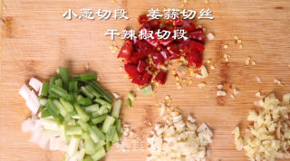 煲剧最佳伴侣【牙签牛肉】的做法步骤：2