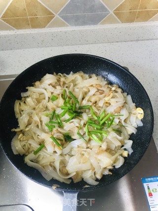 炒河粉的做法步骤：7