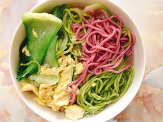蔬菜鸡蛋面的做法步骤：5
