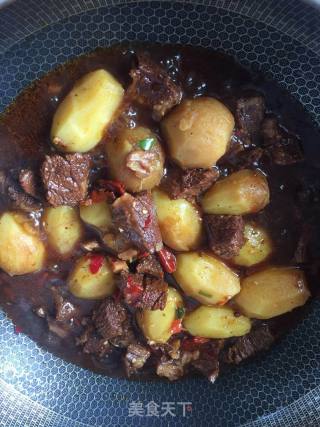 牛腩烧土豆的做法步骤：10