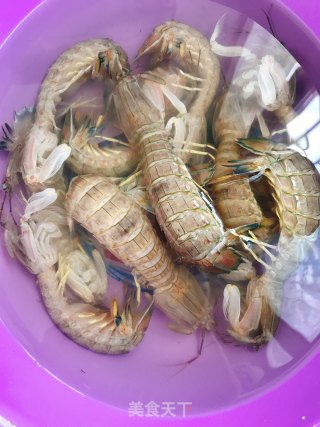 椒盐皮皮虾的做法步骤：1