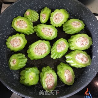 酿苦瓜的做法步骤：7
