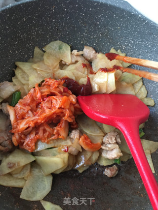 “酸辣美食”酸辣土豆片的做法步骤：15