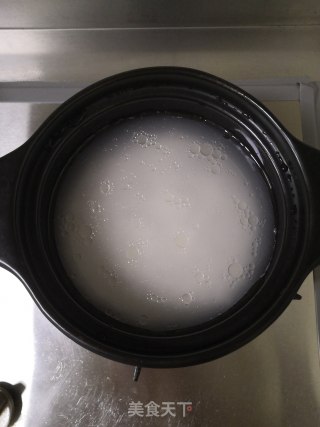 腊味煲仔饭的做法步骤：7