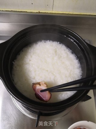 腊味煲仔饭的做法步骤：10