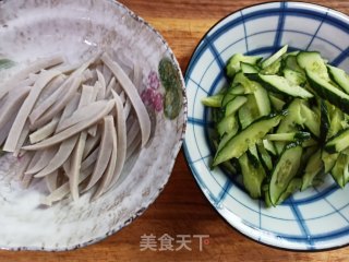 凉拌荞面碗坨的做法步骤：2