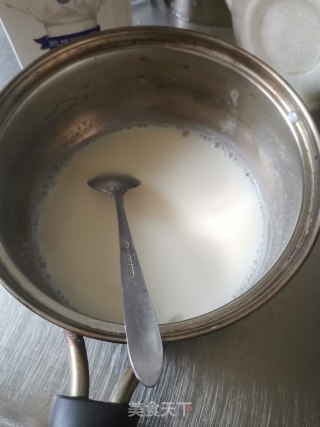 抹茶奥利奥慕斯蛋糕—幸运四叶草的做法步骤：4