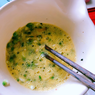 槐花蛋豇豆肉汉堡包????的做法步骤：14