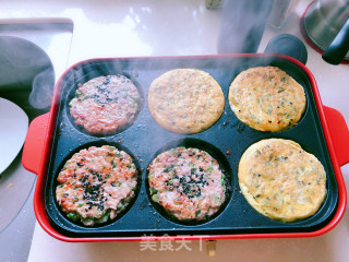 槐花蛋豇豆肉汉堡包????的做法步骤：16