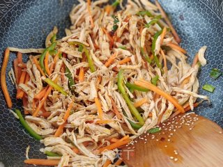 麻辣鸡丝的做法步骤：8