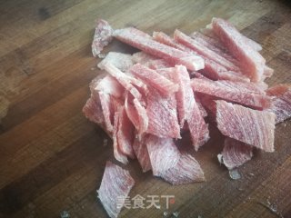 冻豆腐炒肉丝的做法步骤：2