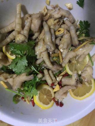 酸辣鸡爪的做法步骤：8