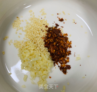 火腿蛋面的做法步骤：2