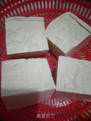 泥鲫豆腐汤的做法步骤：2