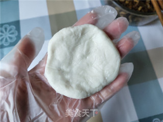 咸菜糯米饼的做法步骤：5