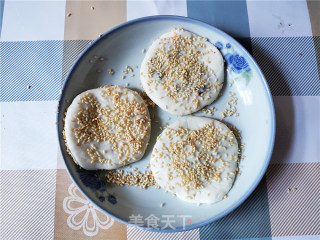 咸菜糯米饼的做法步骤：9