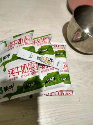 牛奶版酸奶的做法步骤：1