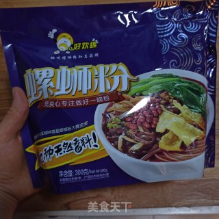 煮速食螺蛳粉的做法步骤：1