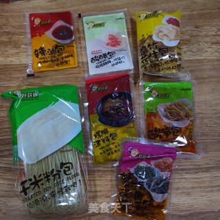 煮速食螺蛳粉的做法步骤：2