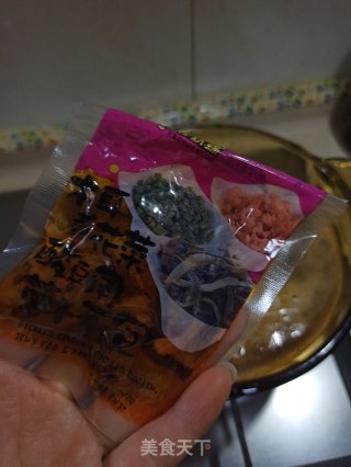 煮速食螺蛳粉的做法步骤：13