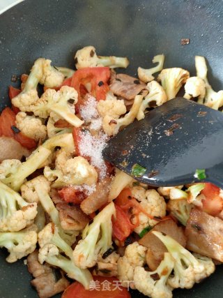 花菜炒肉的做法步骤：6