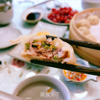鲜肉豇豆香菇小笼包的做法步骤：16