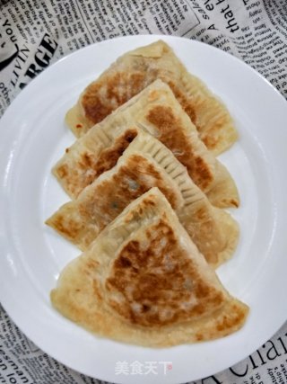 手抓饼版的酸菜饼的做法步骤：9