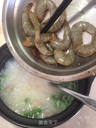 砂锅海鲜粥的做法步骤：10