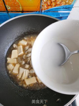 海蛎子烧豆腐的做法步骤：8