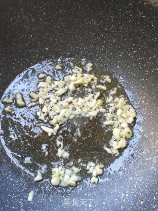手撕杏鲍菇的做法步骤：3
