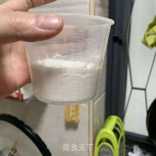 鸡蛋肠的做法步骤：2