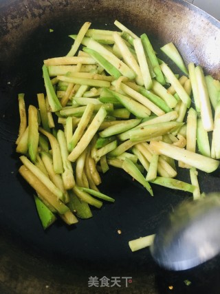 鱼香茄子的做法步骤：6