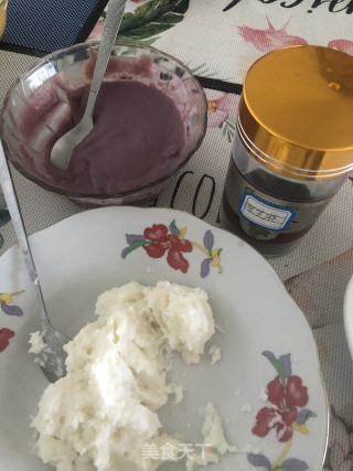 山药紫薯球的做法步骤：4