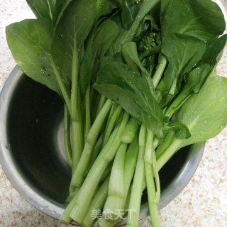 虾干炒菜心的做法步骤：1