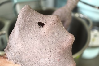 金枪鱼黑米软欧包的做法步骤：5