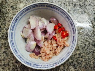 双葱肉丁土豆泥的做法步骤：3