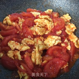 西红柿炒鸡蛋的做法步骤：7