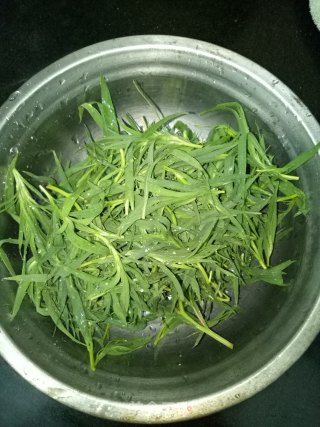 蒸扫帚苗的做法步骤：2