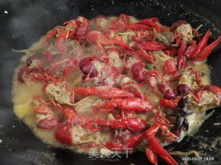炒小龙虾的做法步骤：7