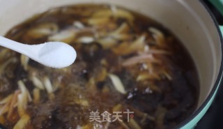 酸辣汤的做法步骤：7