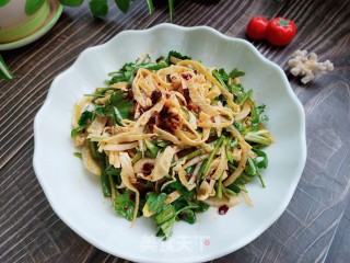 酸辣拌豆皮的做法步骤：7