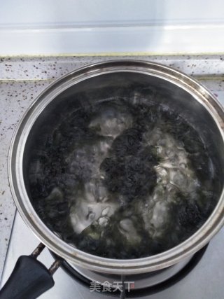 紫菜鸡蛋汤（超简单）的做法步骤：3