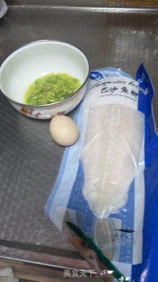 自己做鱼丸。的做法步骤：1