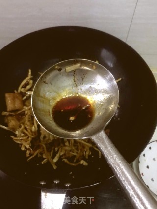 萝卜丝烧鱼的做法步骤：7