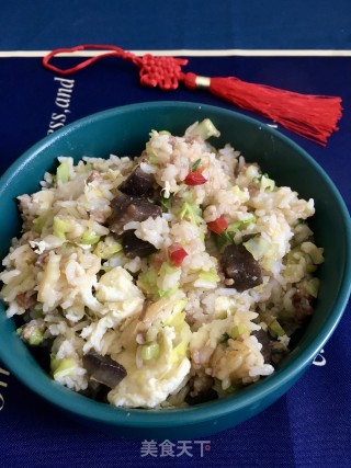 海参包菜炒饭的做法步骤：16