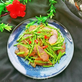 黎蒿炒香肠的做法步骤：10