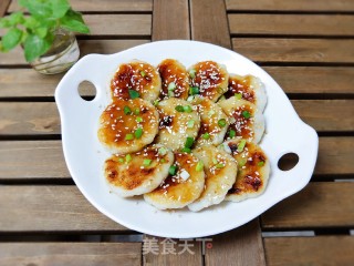 酱汁墨鱼饼的做法步骤：7