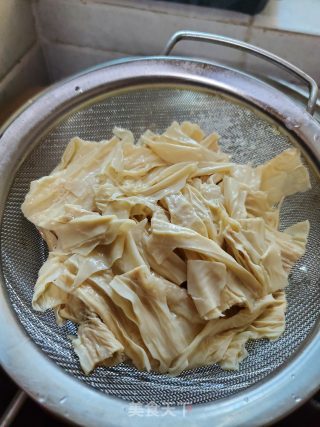 青瓜拌腐竹的做法步骤：6