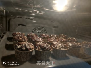巧克力马芬的做法步骤：6