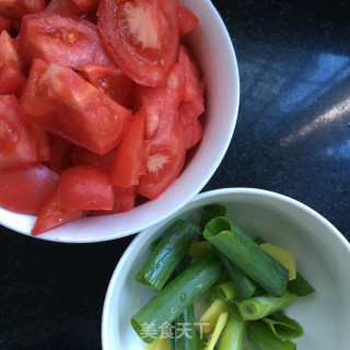 番茄牛肉炖红萝卜的做法步骤：4